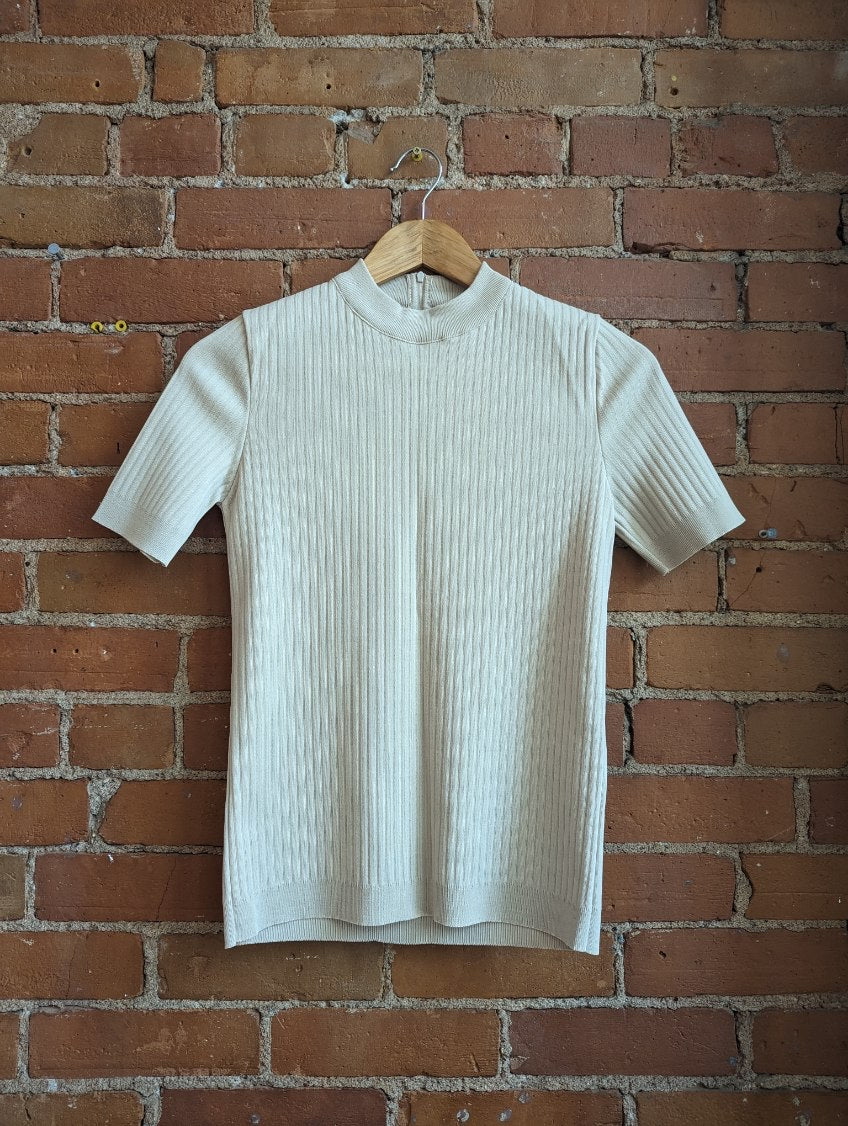 1970s Paris Star Beige Ribbed Short Sleeve Top