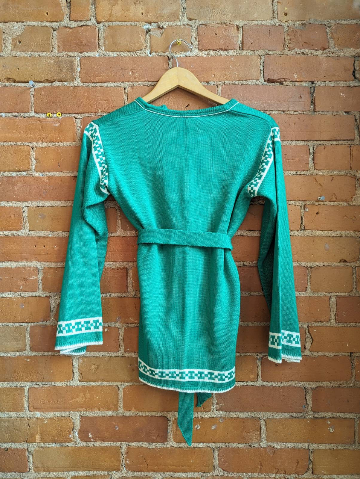 1970s Elan Green and White Sweater