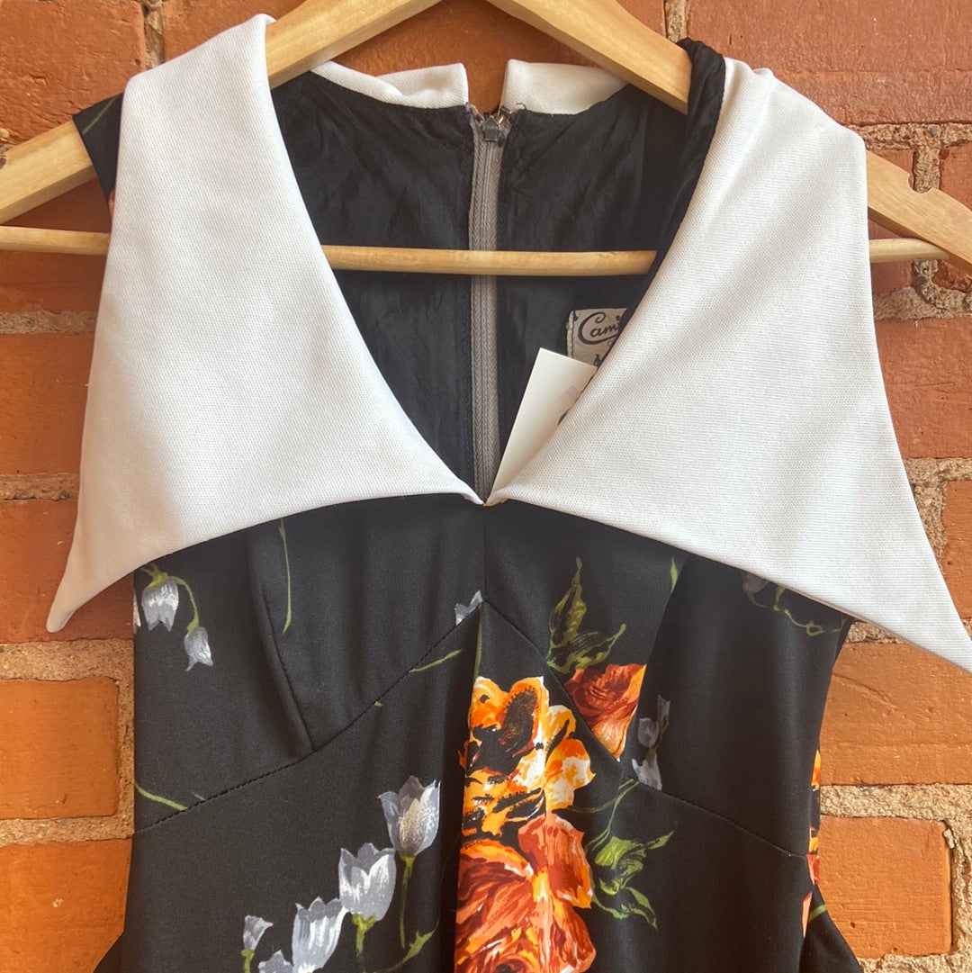 70’s Maxi Floral Dress with Dagger Collar