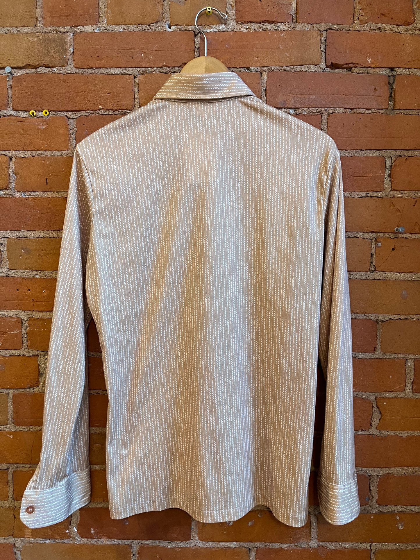 70’s Button Up Dagger Color Shirt