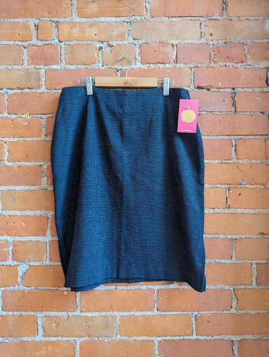1990s Classique Collections Black Plaid Skirt