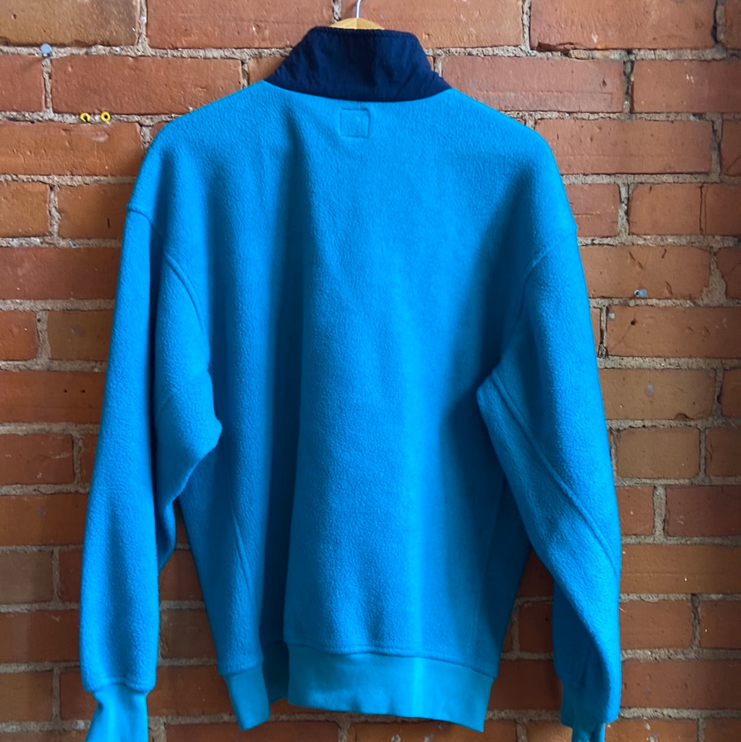 Gap Fleece Button Up