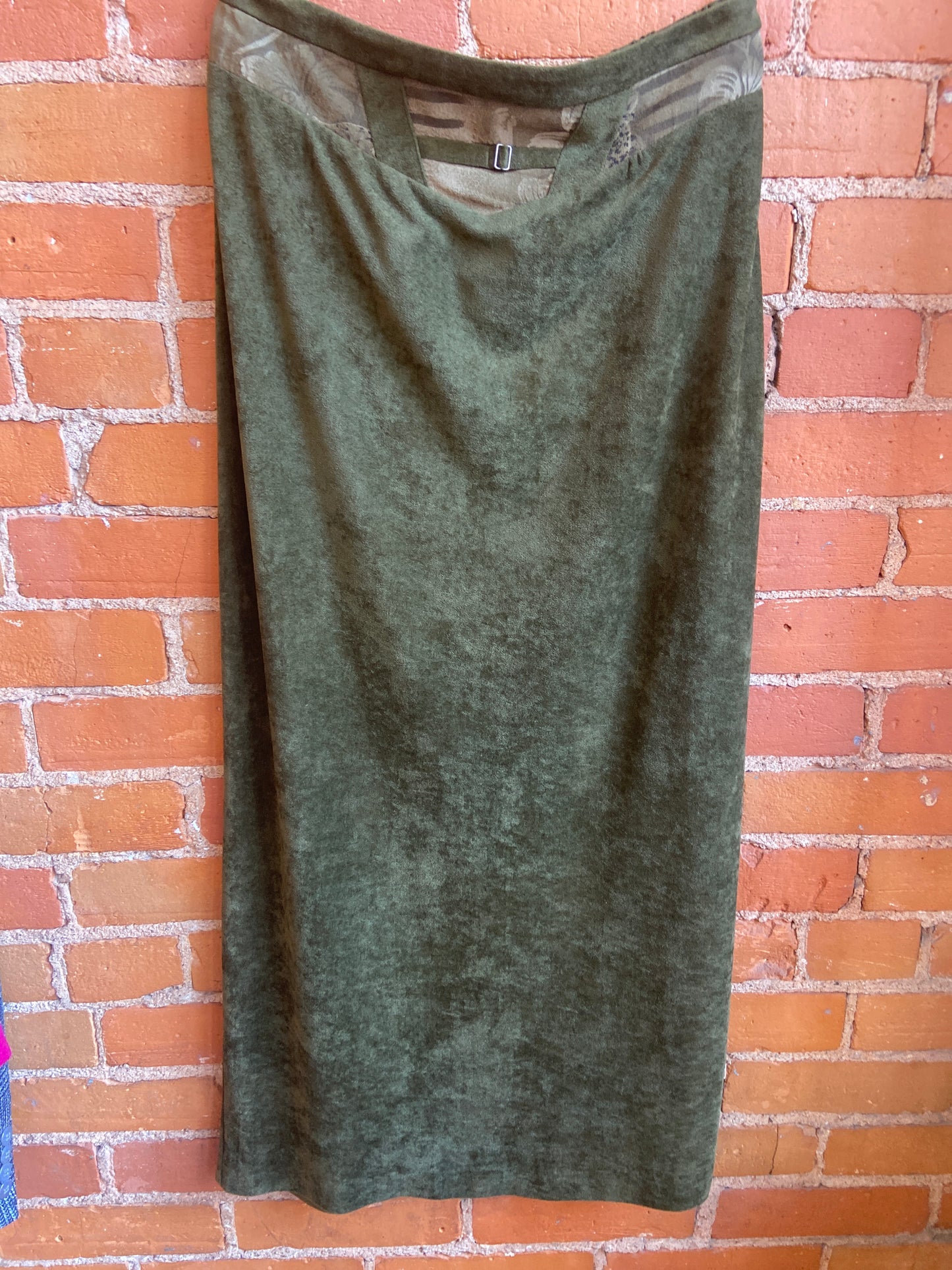 2 Piece 90’s Leopard Faux Suede Set