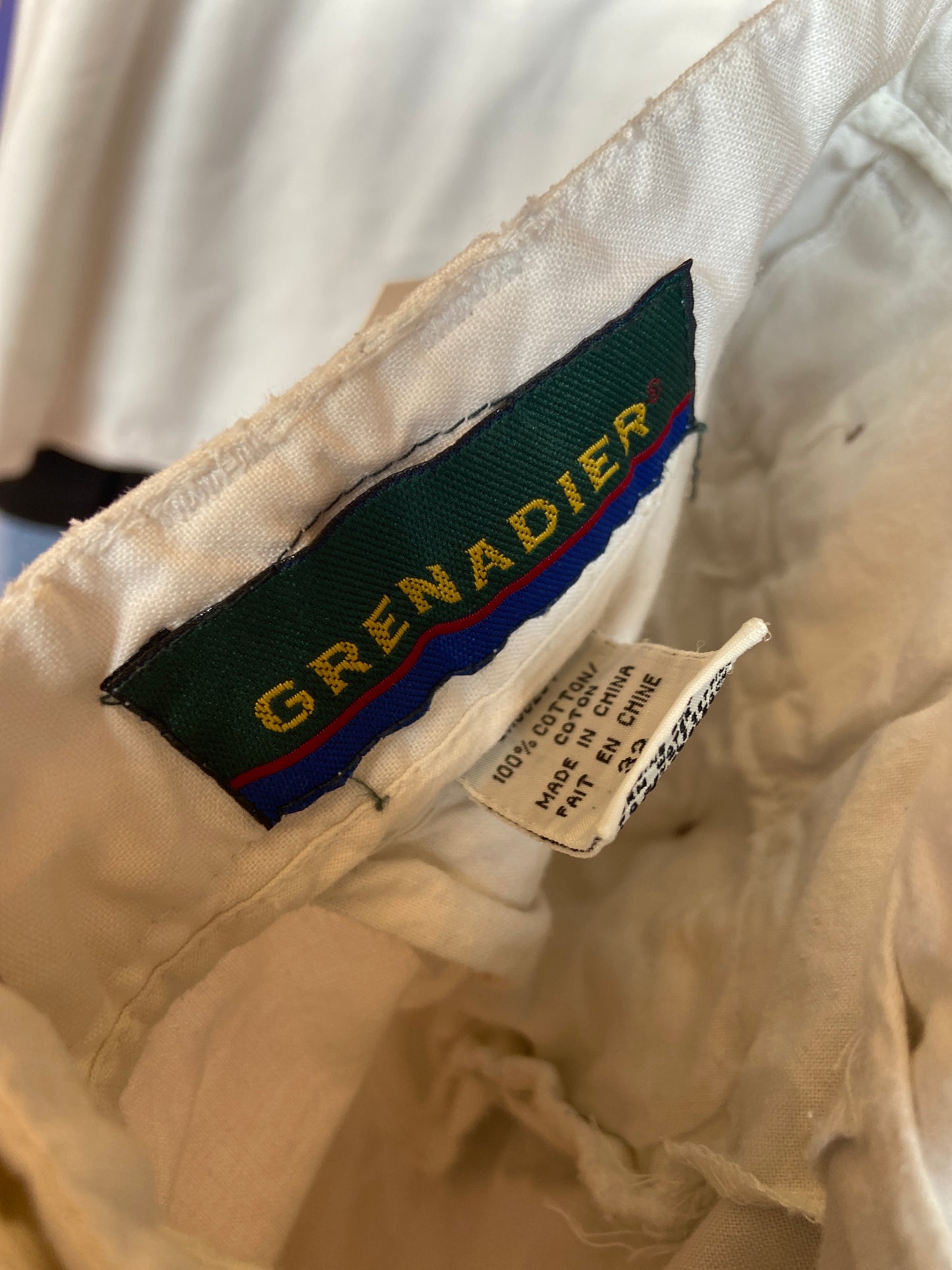 90's White Cotton Pleated Shorts