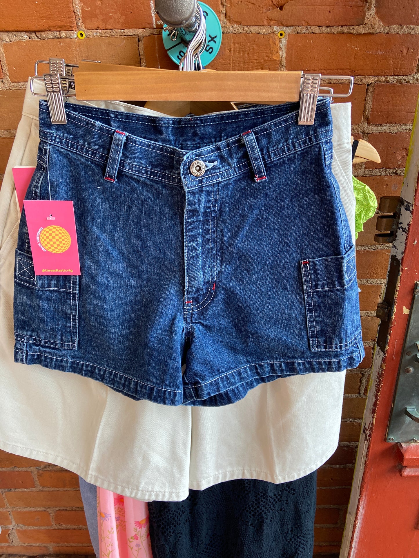1990s Brody Dark Wash Denim Cargo Shorts