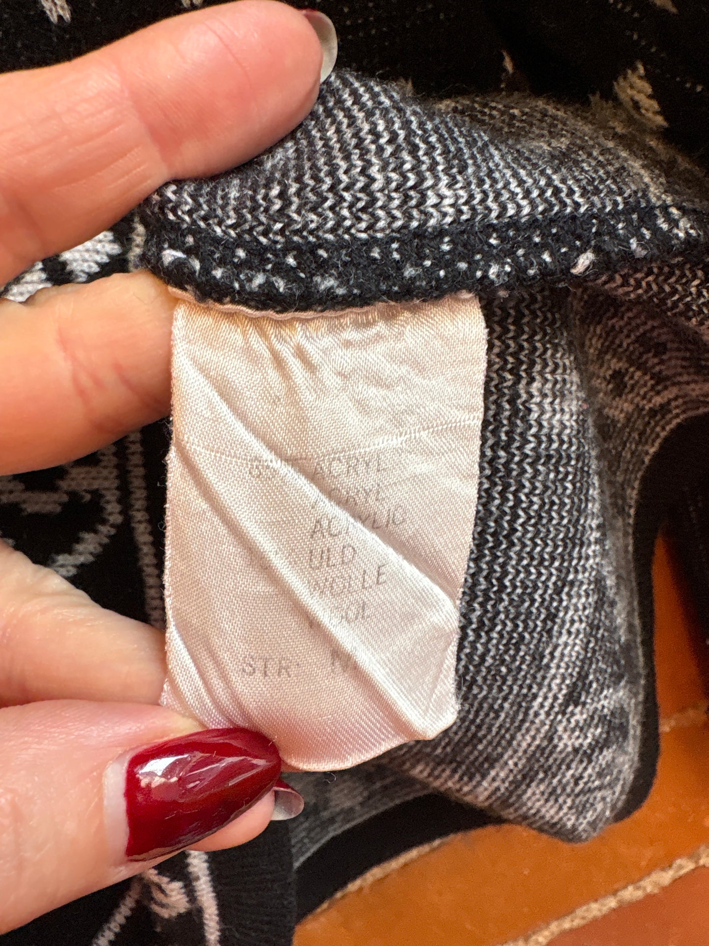 B&W 1/4 Zip Acrylic Sweater