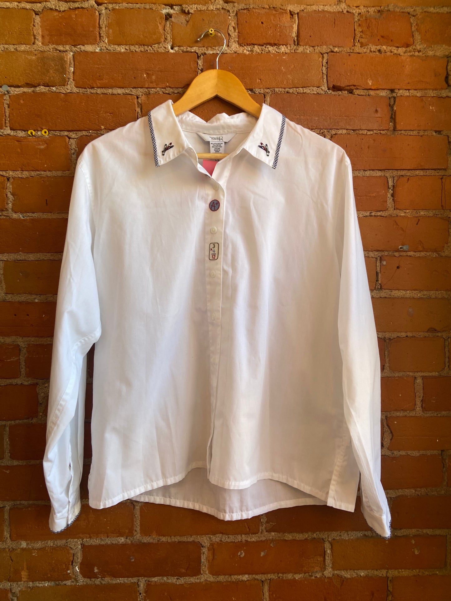 1990s/Y2K Northern Reflections White Button Up Shirt With Teacher Embroidery