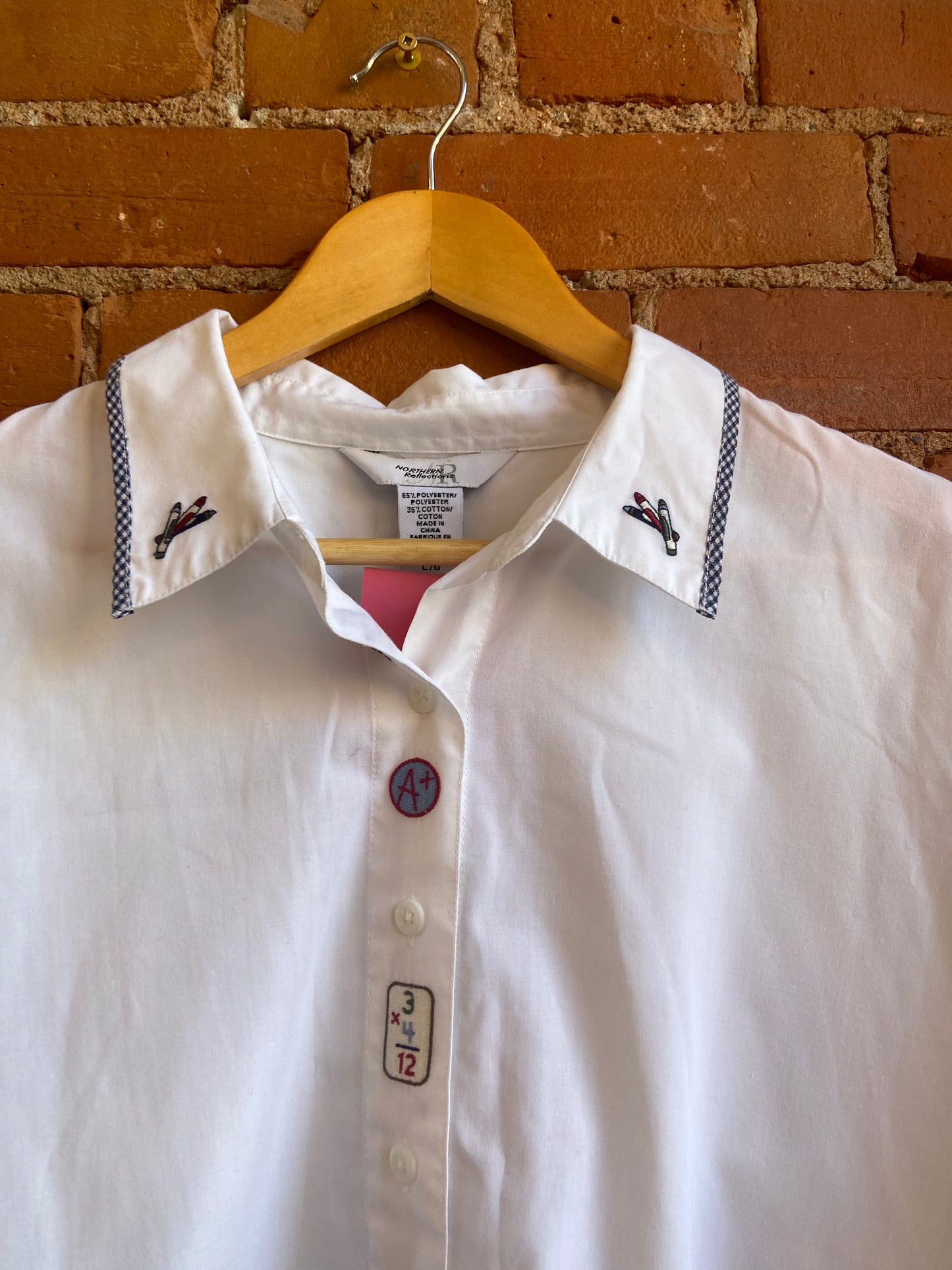 1990s/Y2K Northern Reflections White Button Up Shirt With Teacher Embroidery
