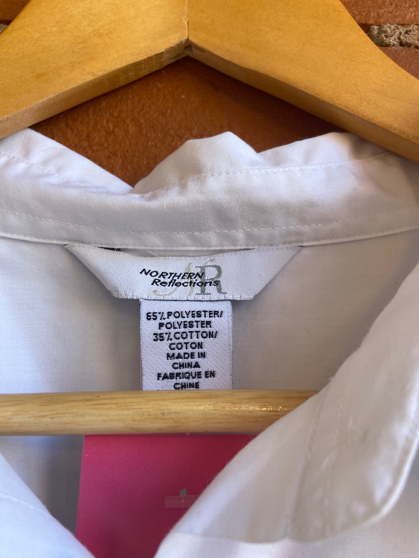 1990s/Y2K Northern Reflections White Button Up Shirt With Teacher Embroidery