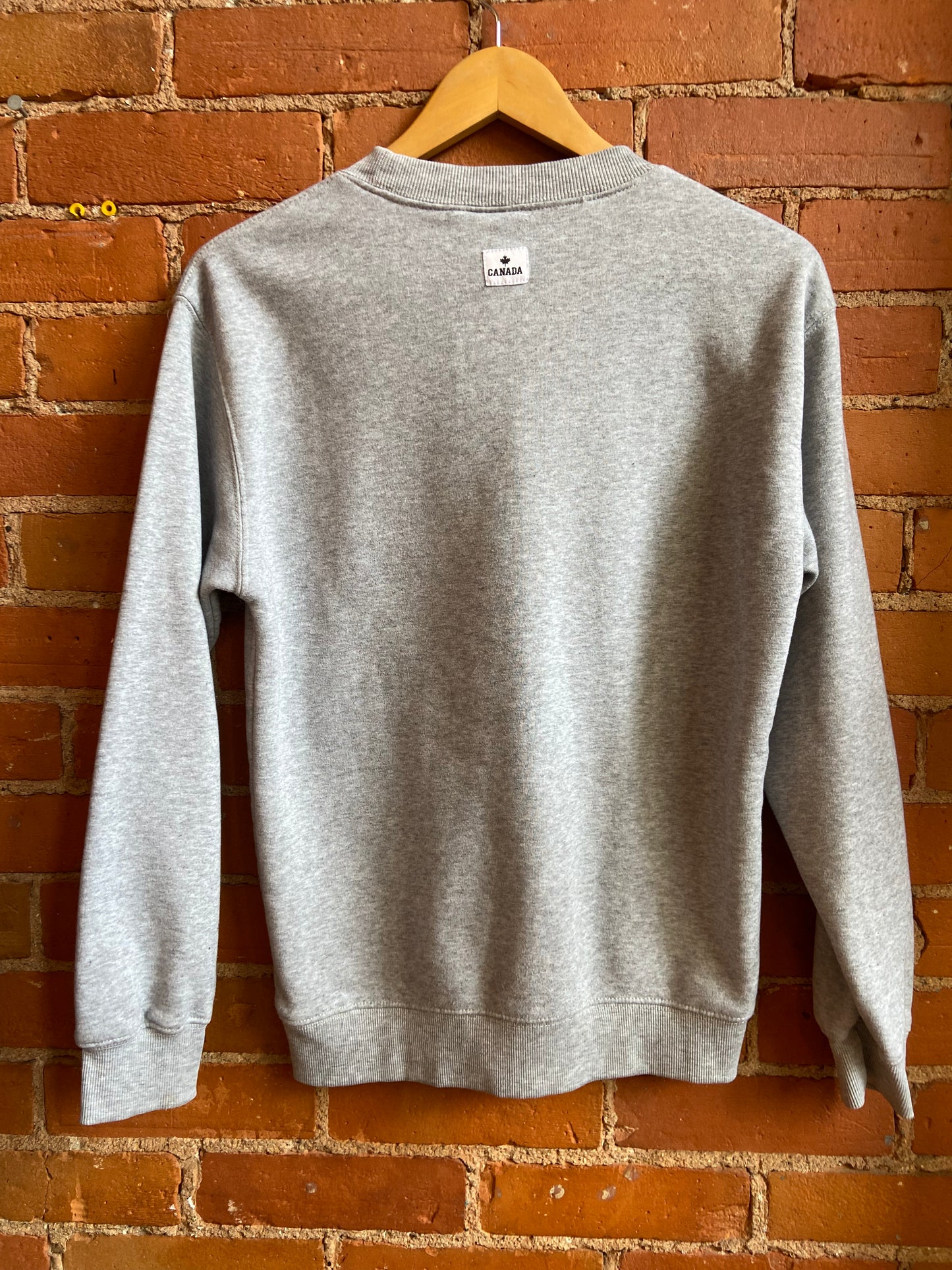 90s Banff Crewneck
