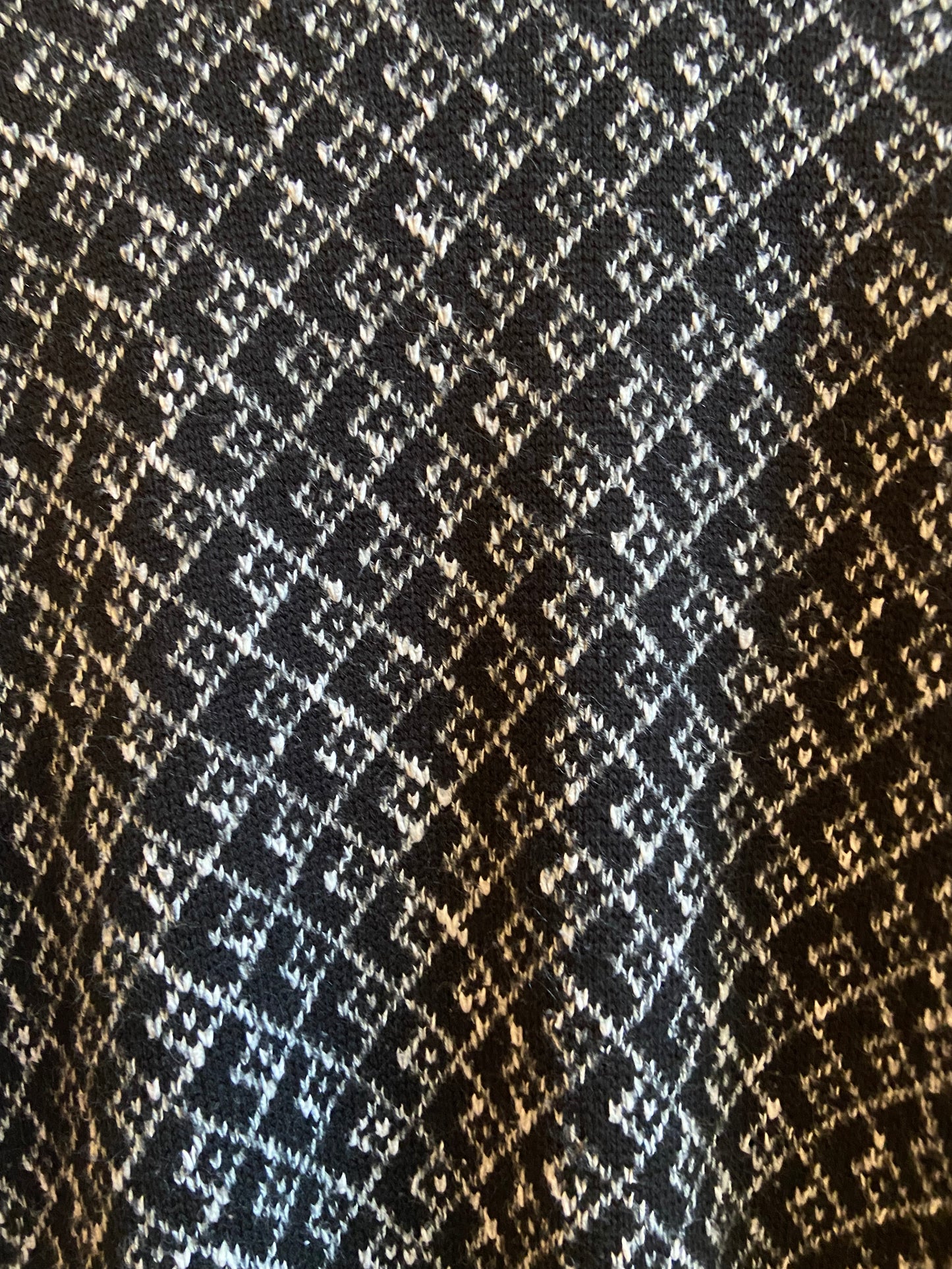 B&W Acrylic/Cotton Patterned Sweater