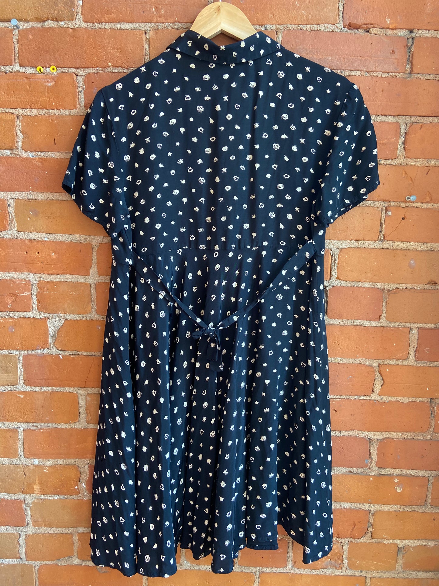 90’s Black Floral Print Dress