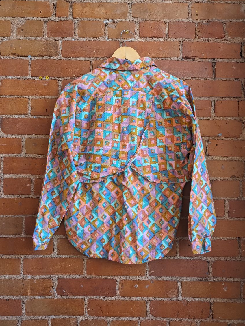 1980s Mine and Bill's Outfitters Western Style Button Up With Conchos