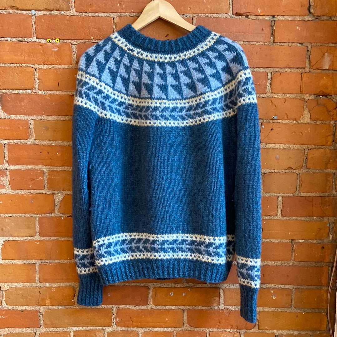 The North Islander Shetland Wool Sweater