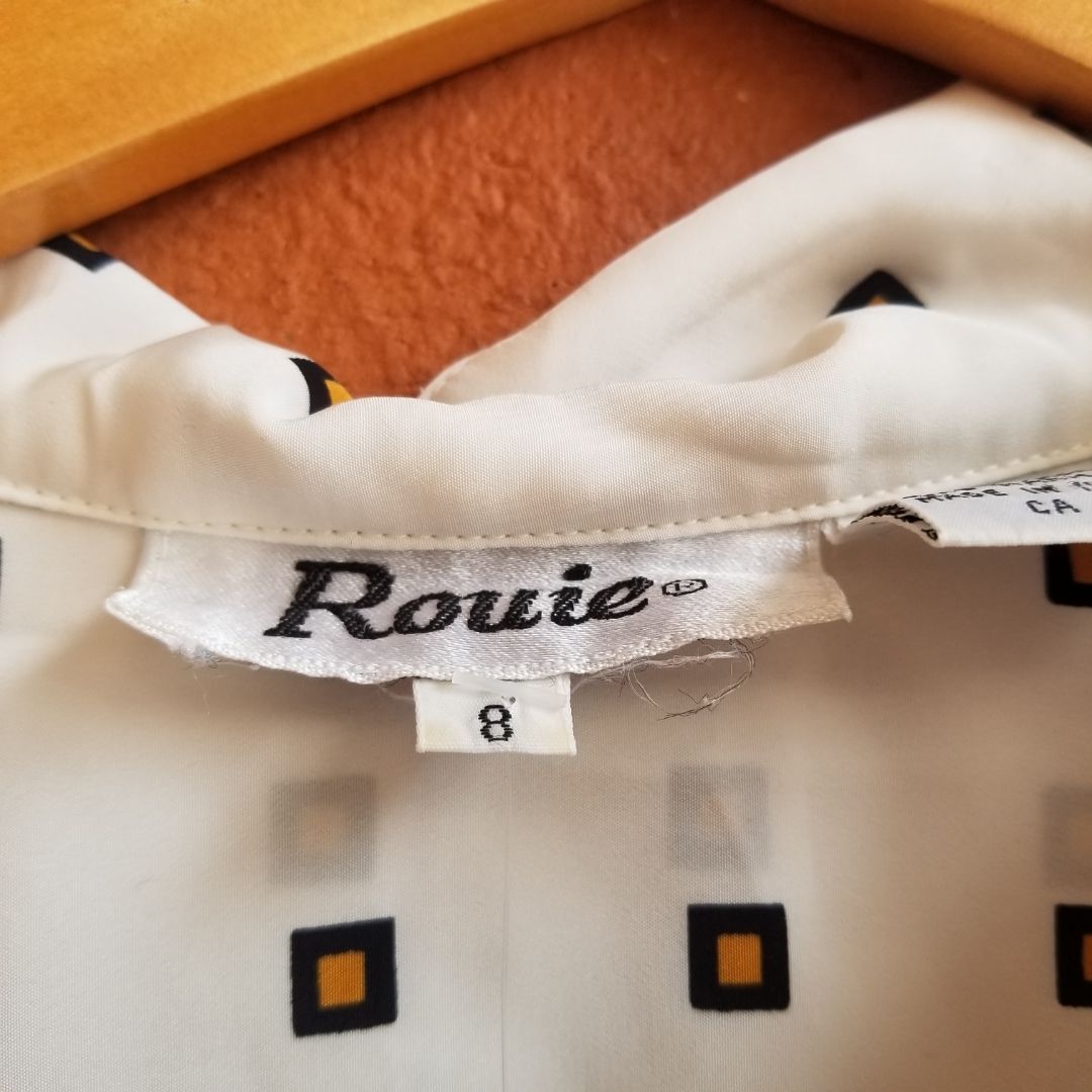 1980s Rouie Cream Coloured Blouse With Square Print