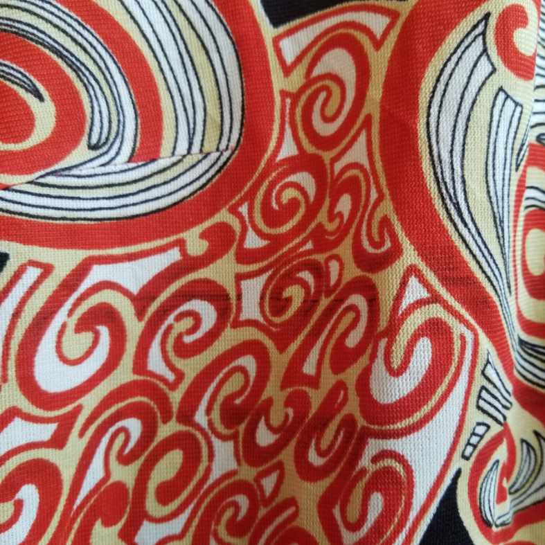 1970s Groovy Print Dagger Collar Blouse