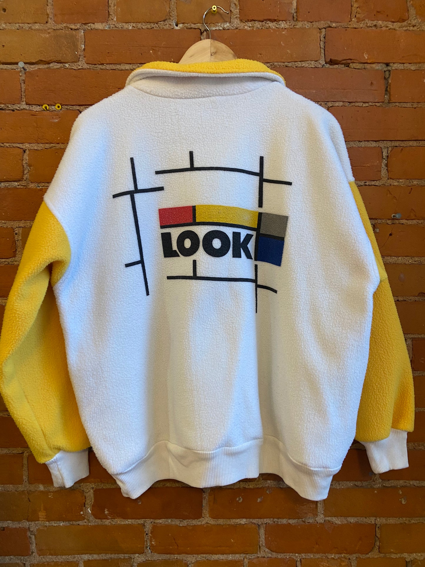White 1/4 Zip Fleece Pullover