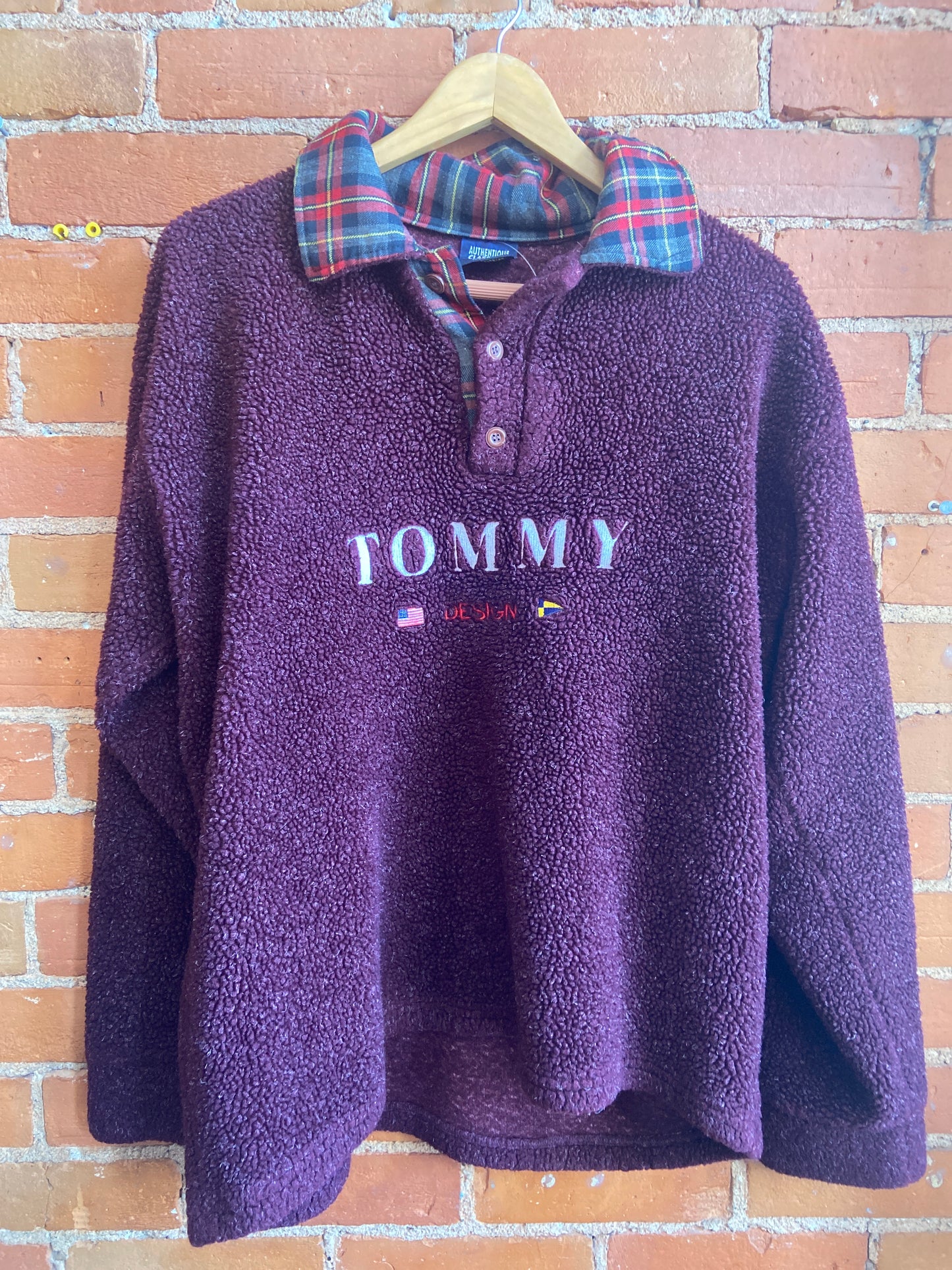 Fleece Sweater with Tommy Design Logo