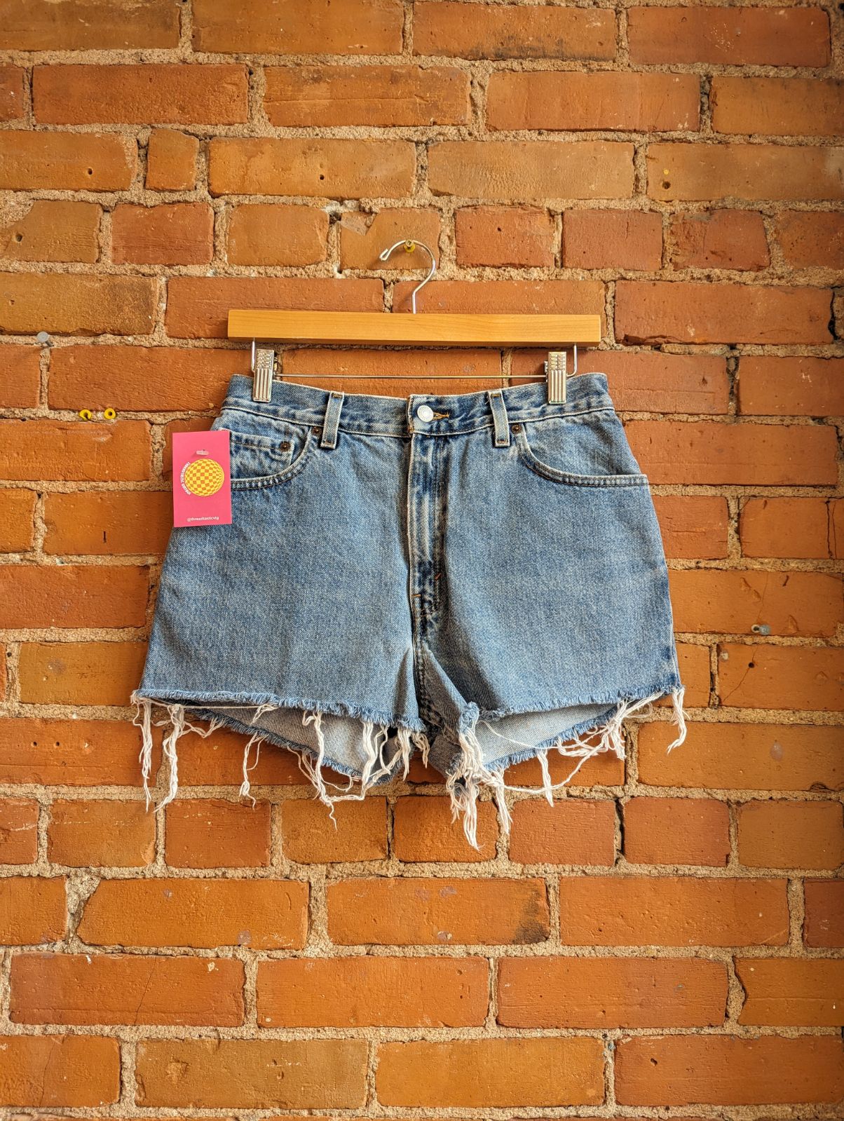 1990s Levis Red Tab 550 Cutoff Denim Shorts