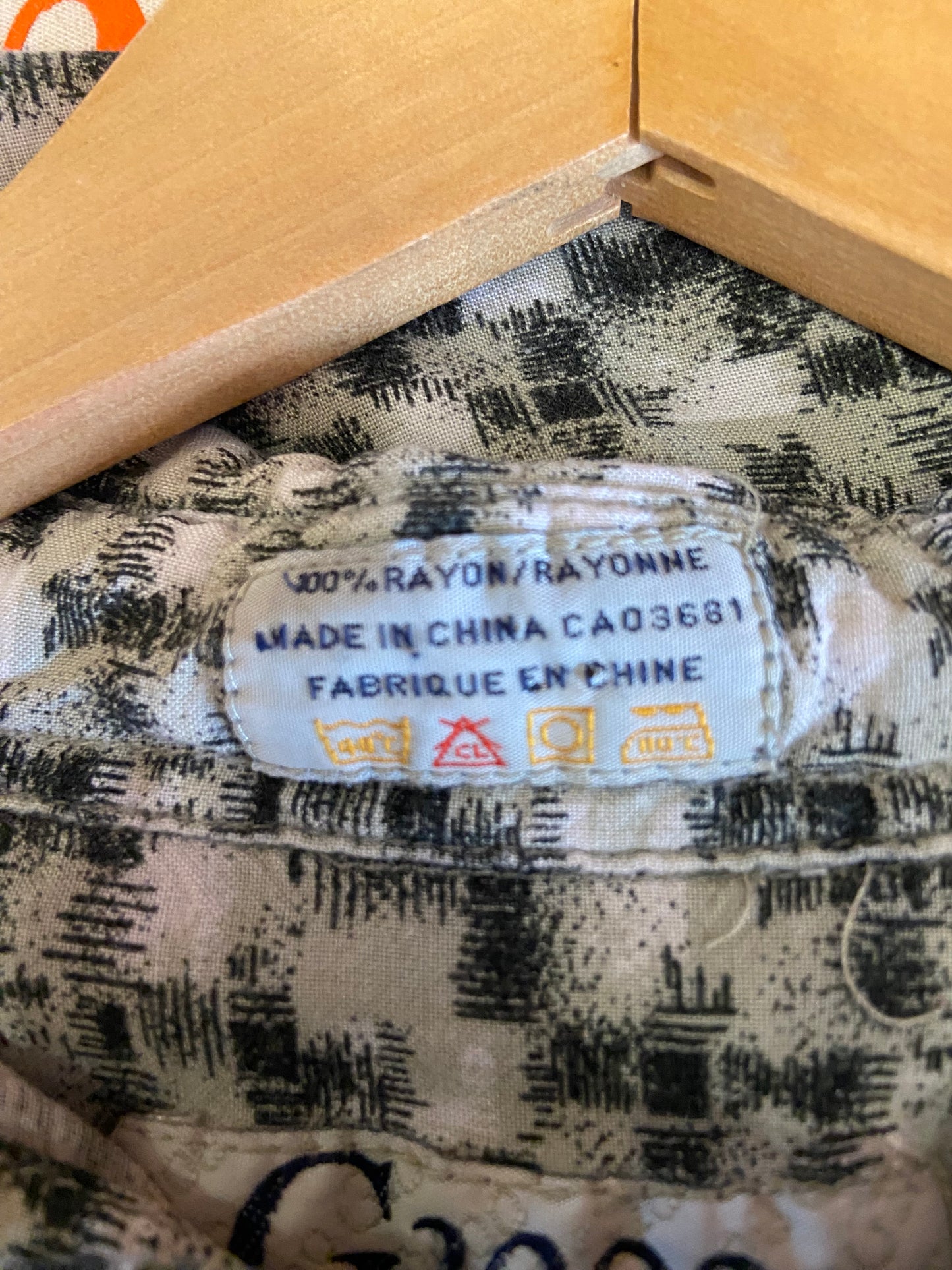 Y2K Grey Patterned Short-Sleeve Button-Up