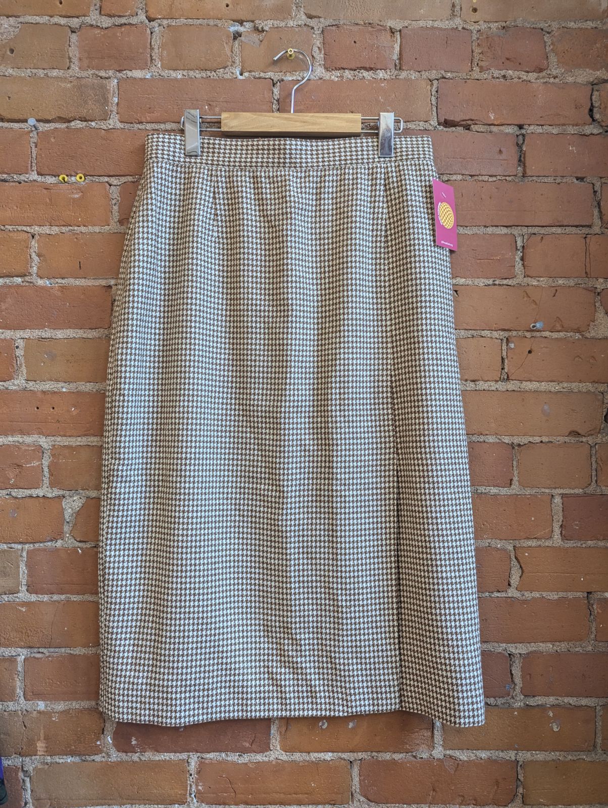 1980s Garey Petites Brown and Cream Hounds Tooth Skirt