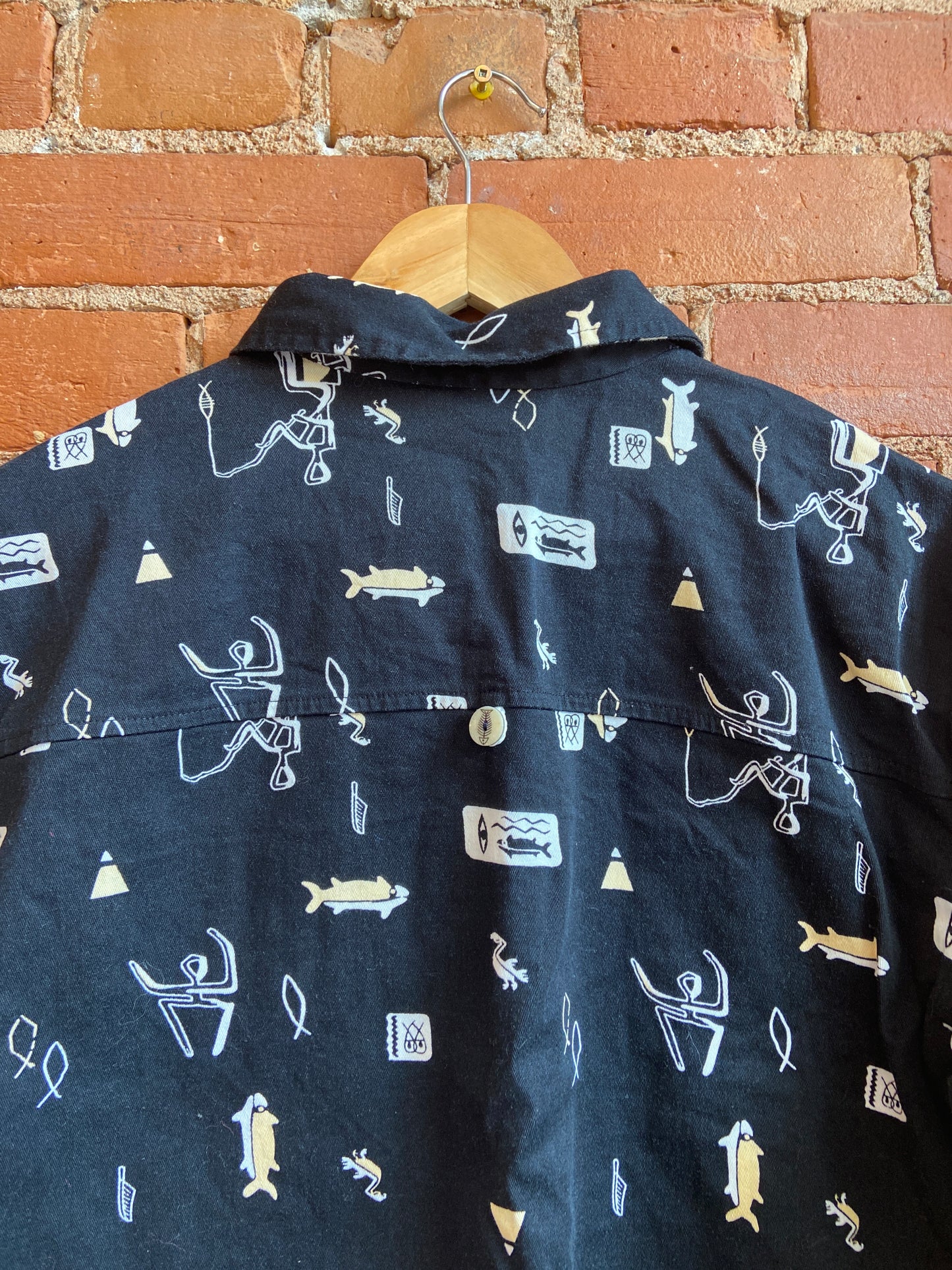 1990s Lana Lee Black Three-Quarter Sleeve Jacket With Abstract Fish Print