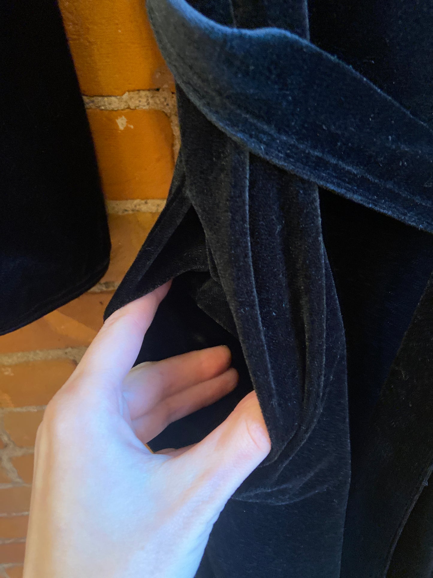 1980s Evelyn Pearson Black Velour Robe With Blue and Green Paisley Trim