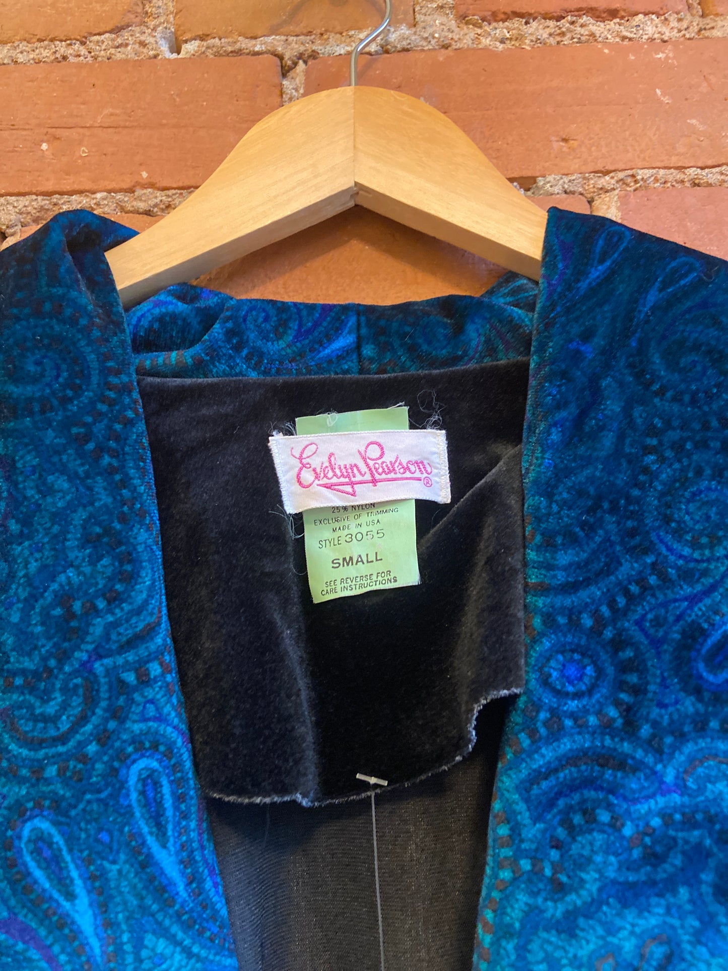 1980s Evelyn Pearson Black Velour Robe With Blue and Green Paisley Trim