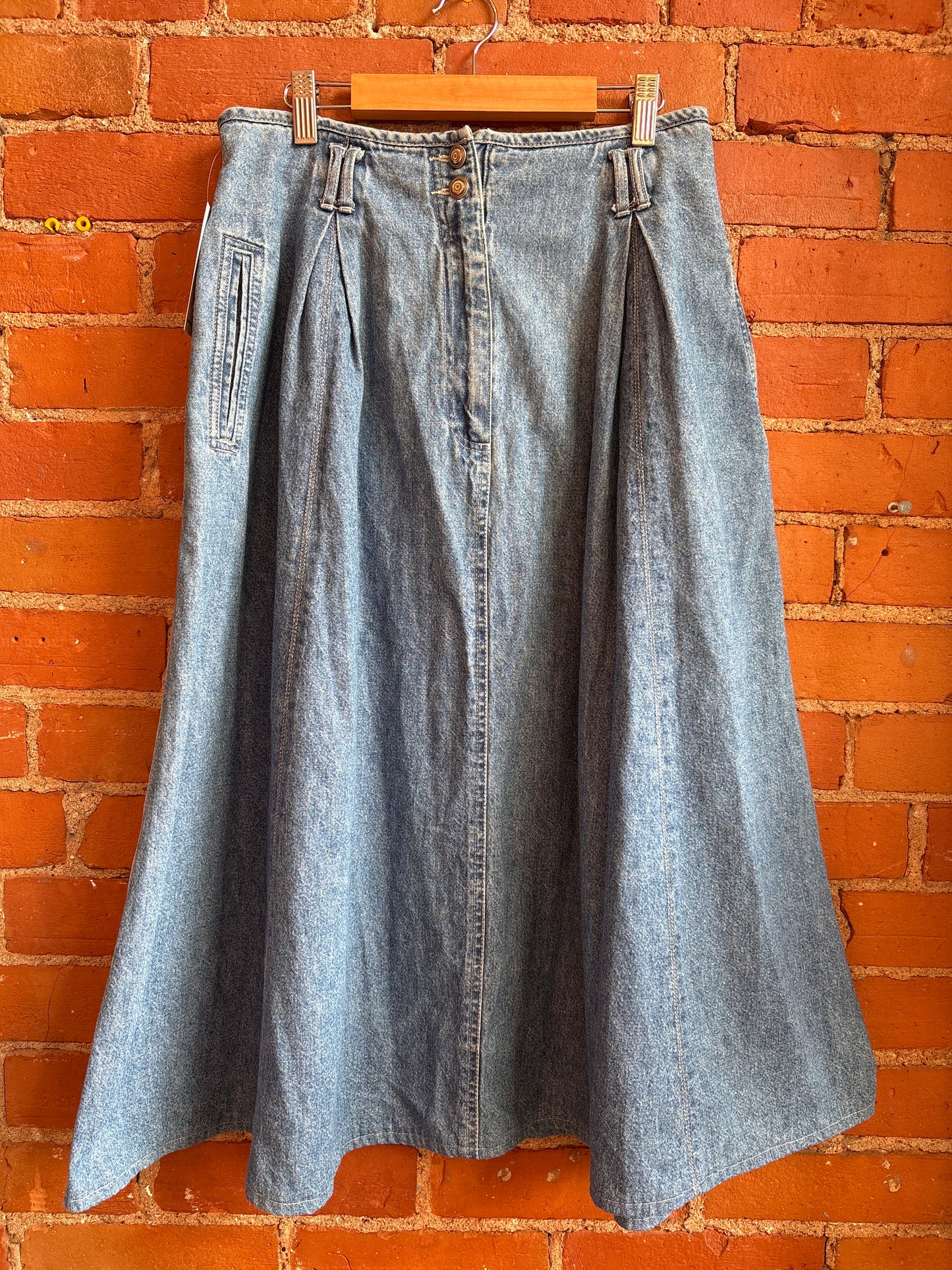 90’s High Waisted Denim Skirt