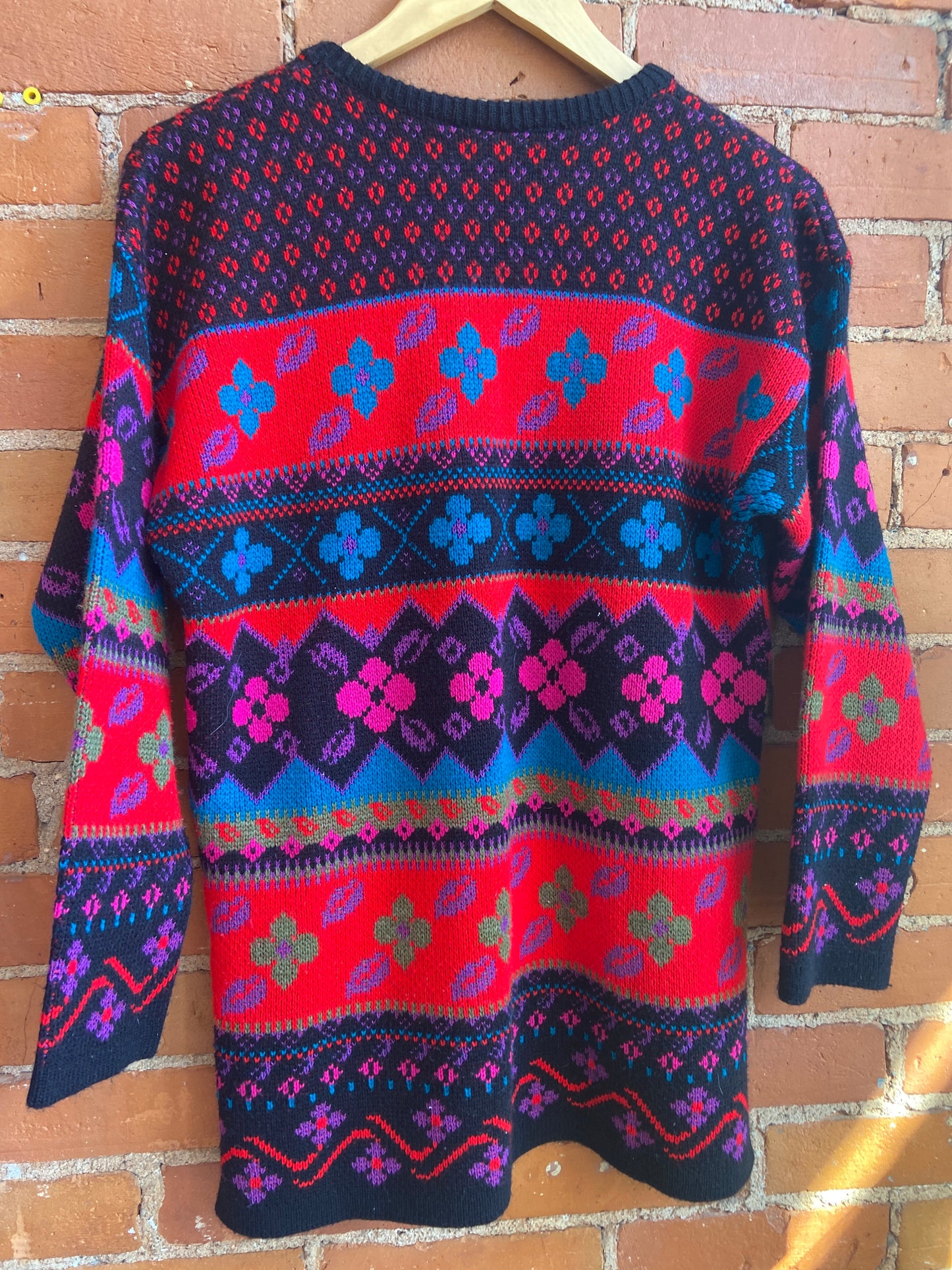 1990s Jessie Tunic Length Sweater With Colourful Floral Pattern