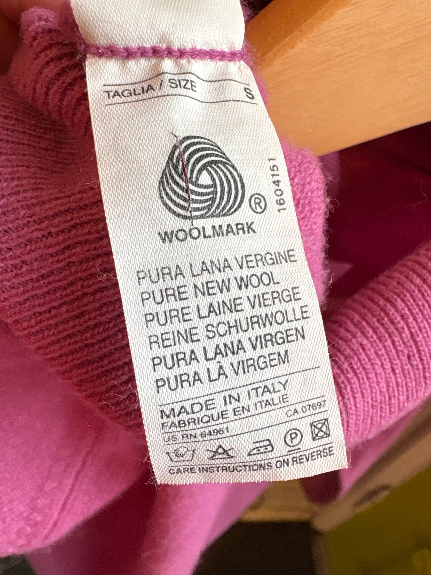 Magenta United Colors of Benetton Wool Turtleneck