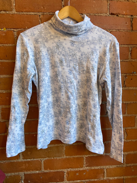 Turtleneck with Snowflake Print