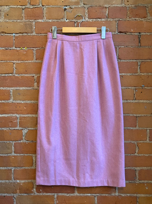 Pink pencil skirt