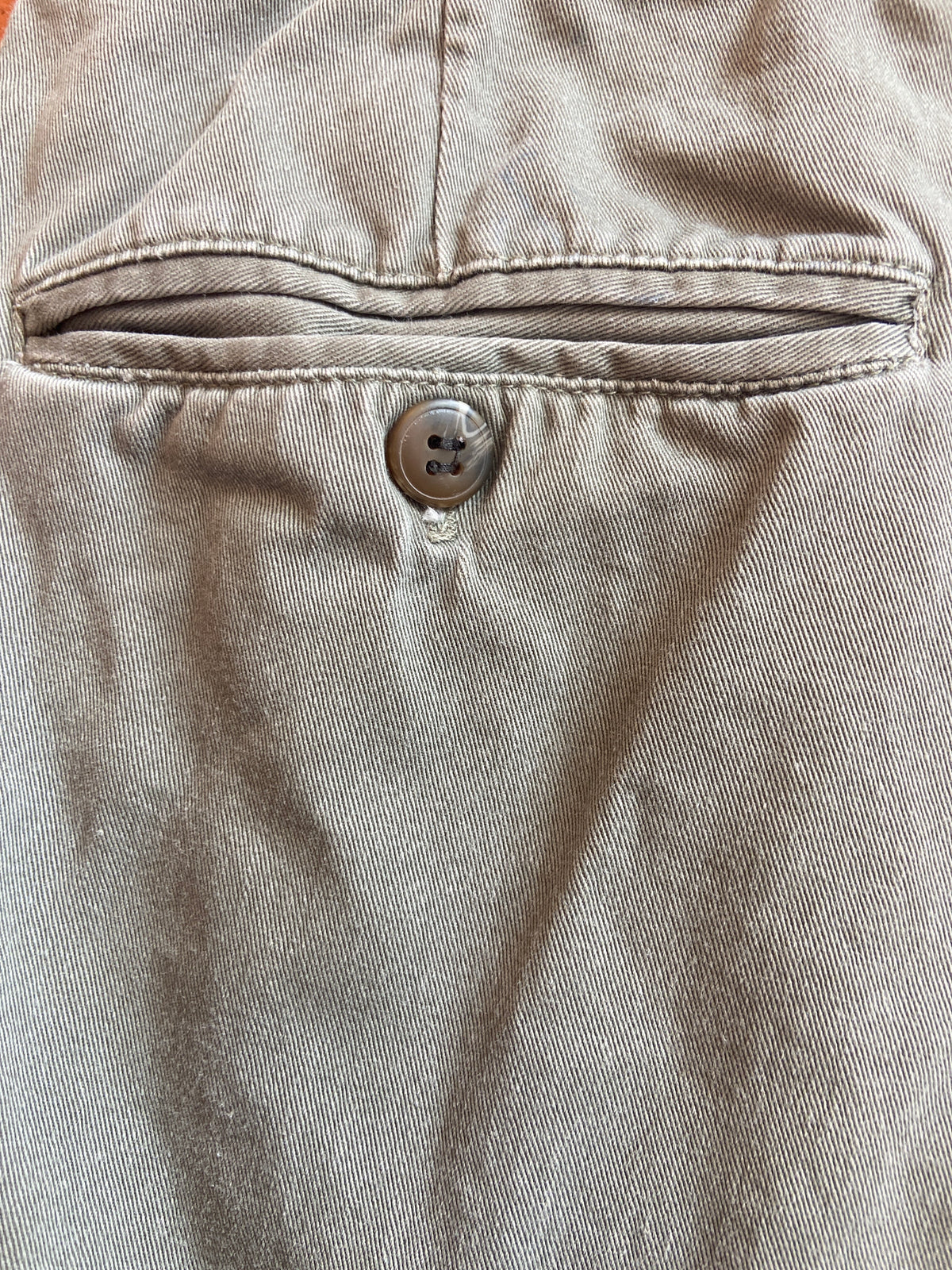 Button Dad Short Olive Cotton Pleated Dad Shorts – The Neighbourhood Vintage Store