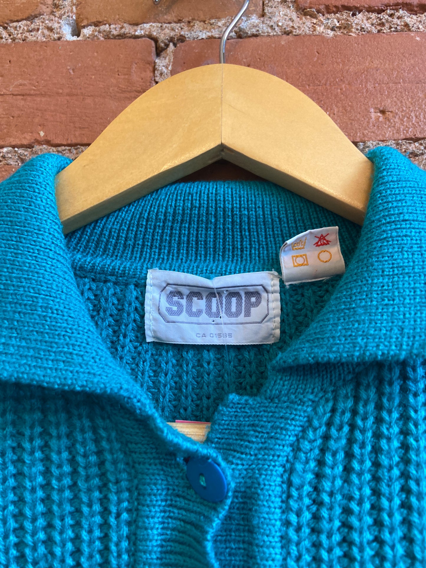 1980s Scoop Teal Green Sweater With Button Neckline