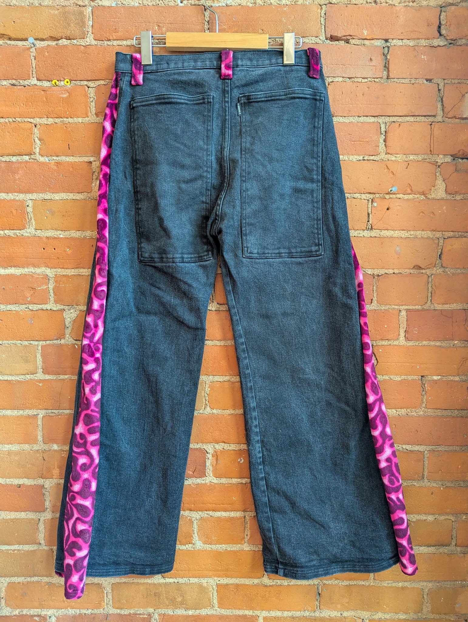 Denim Pants – The Neighbourhood Vintage Store