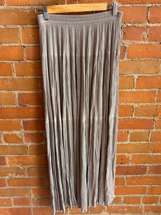 Deborah Murray Grey Rayon Wavy Skirt