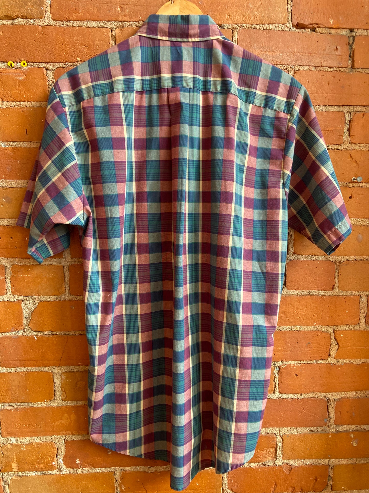 Maroon & Green Plaid Short-Sleeve Button-Down