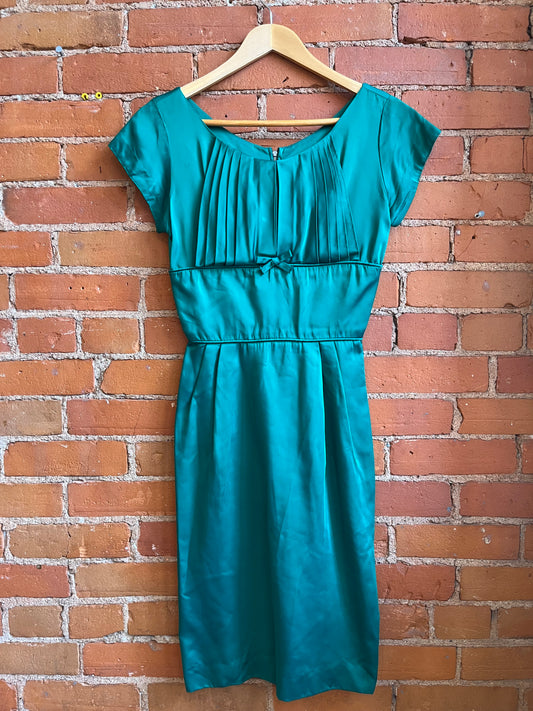 Kelly Green Satin Cap-Sleeve Dress