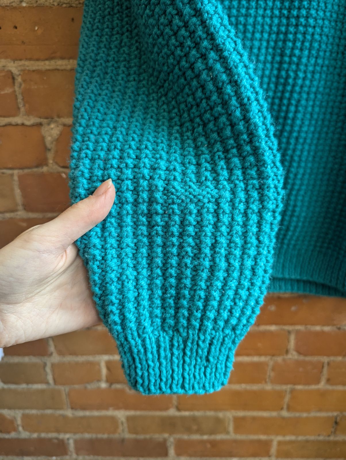 1980s Hand-Knit Teal Sweater