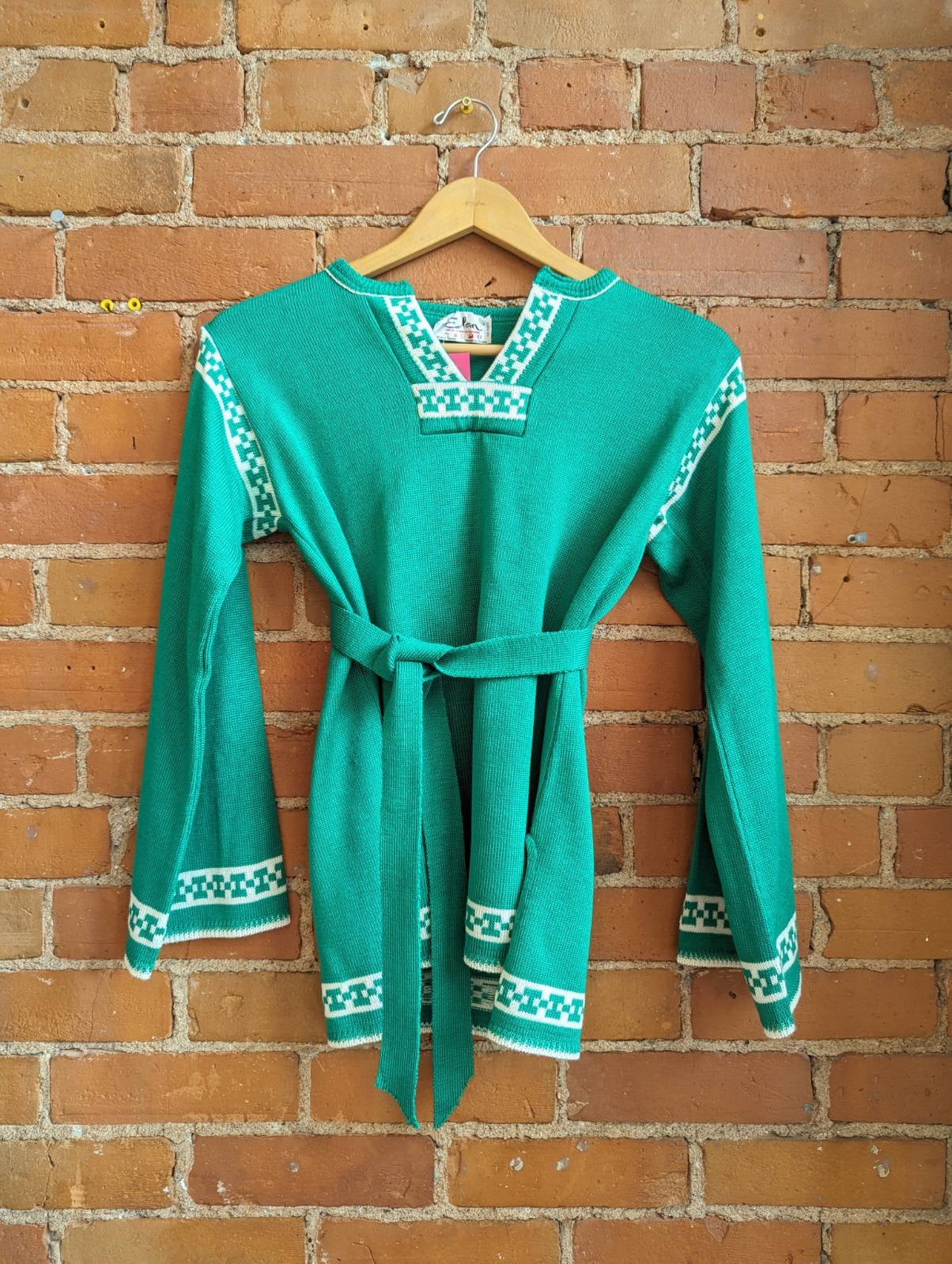 1970s Elan Green and White Sweater