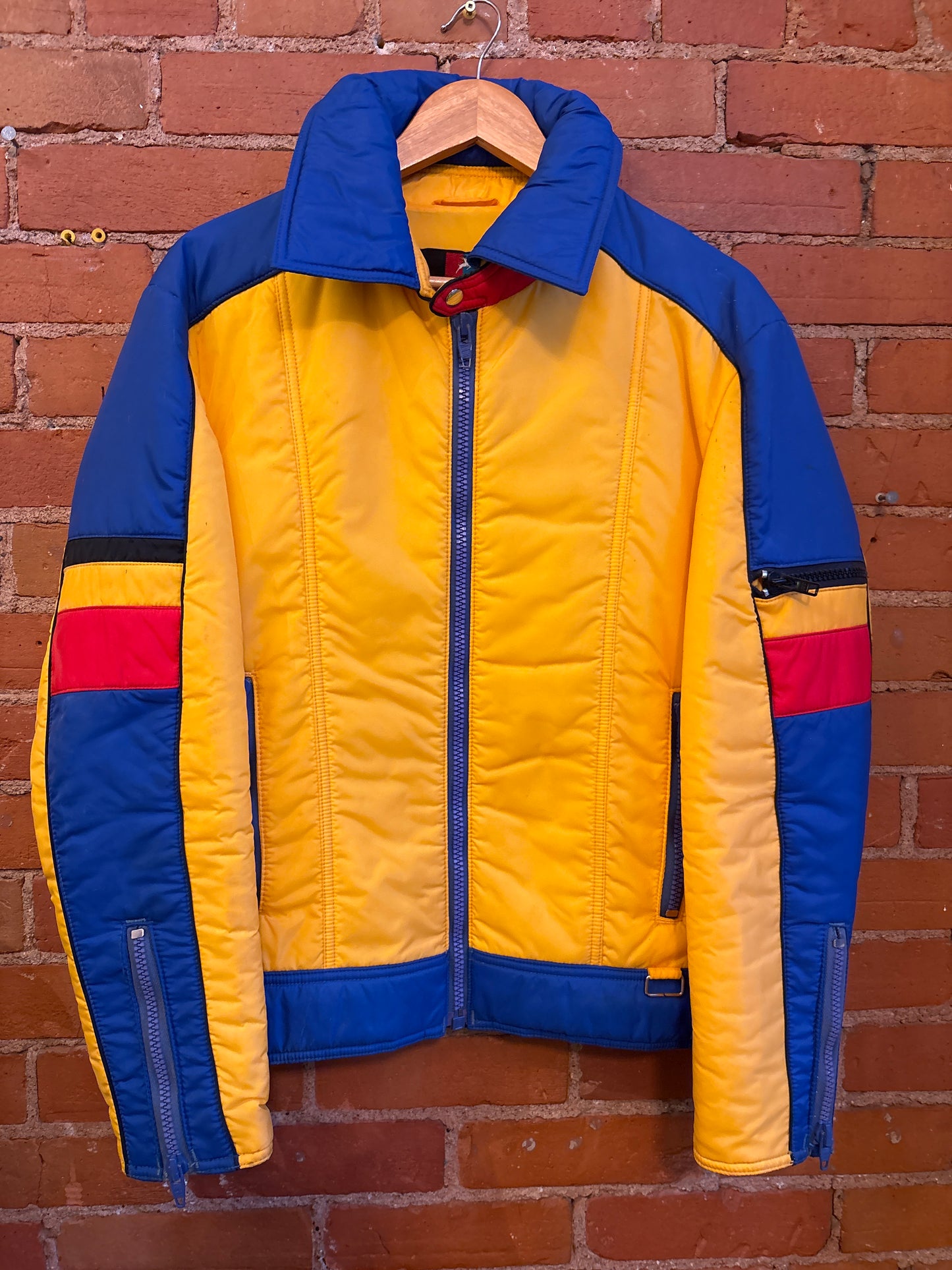 *70's Yellow & Blue Ski Set *As is