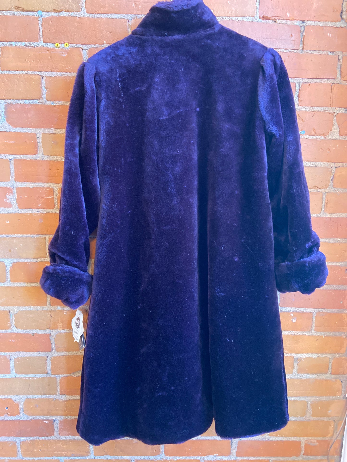 Deadstock Merlot Rothschild coat