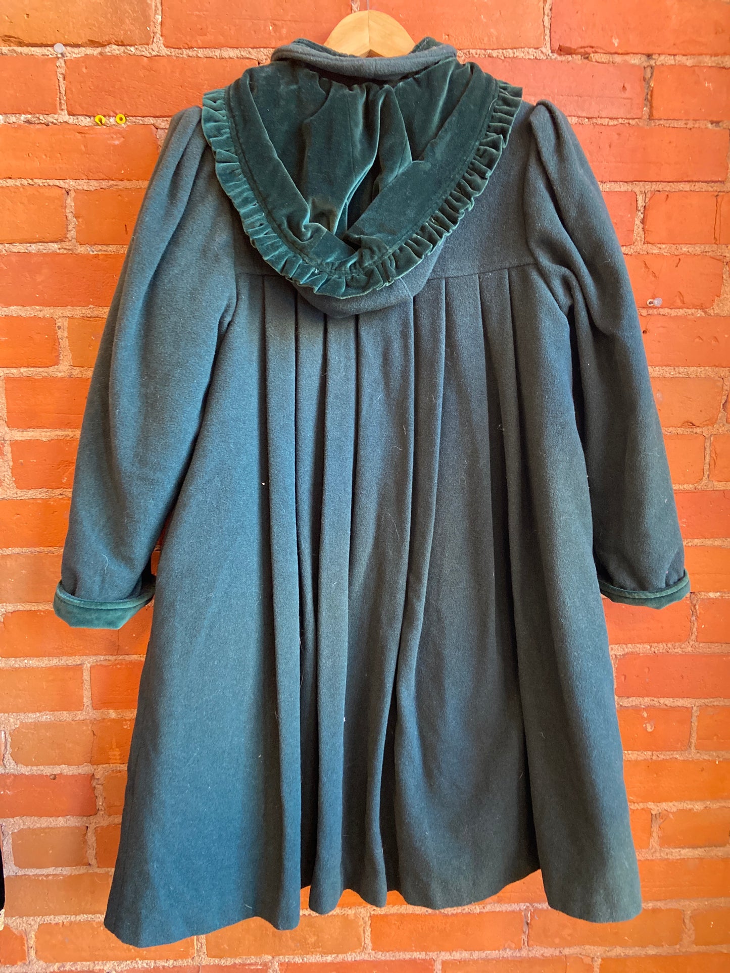 1950's Emerald Cashmere Blend Cape Jacket