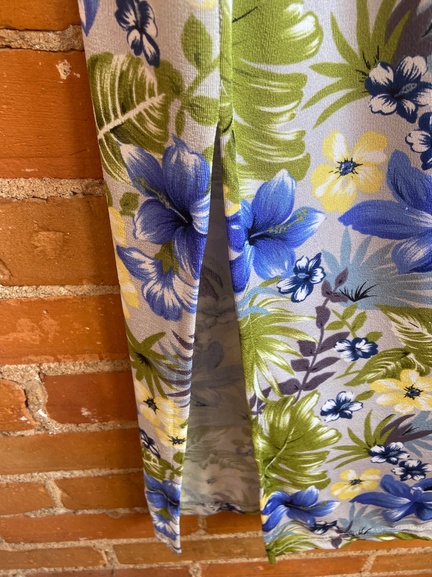 Slinky Tropical Floral Maxi Skirt