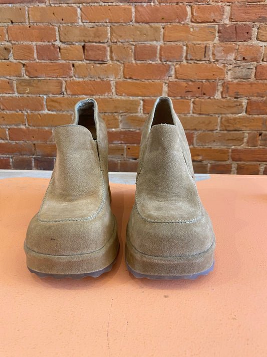 90s Suede Wedge Bootie