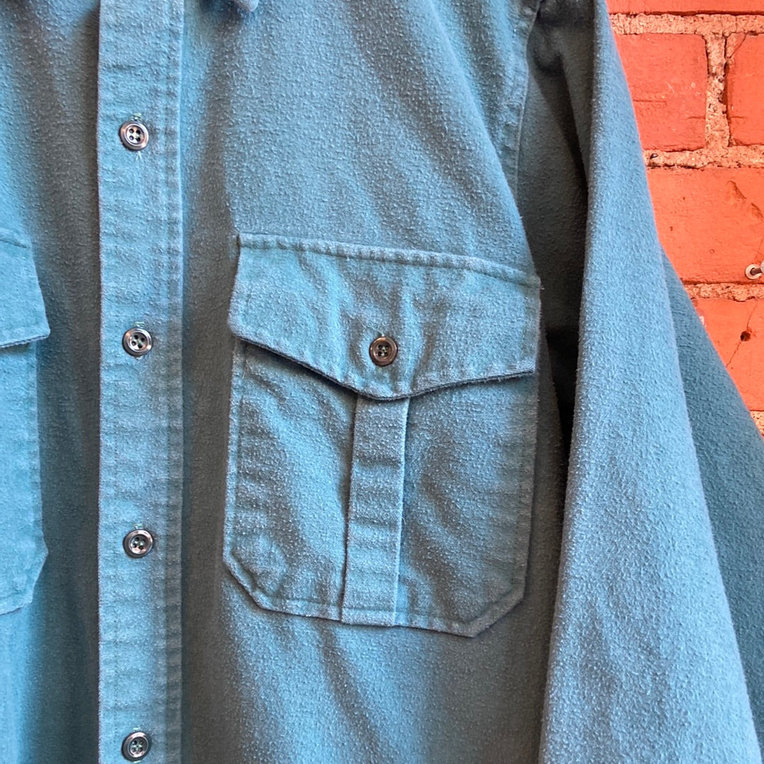 Eddie Bauer Teal Chamois Button-Up