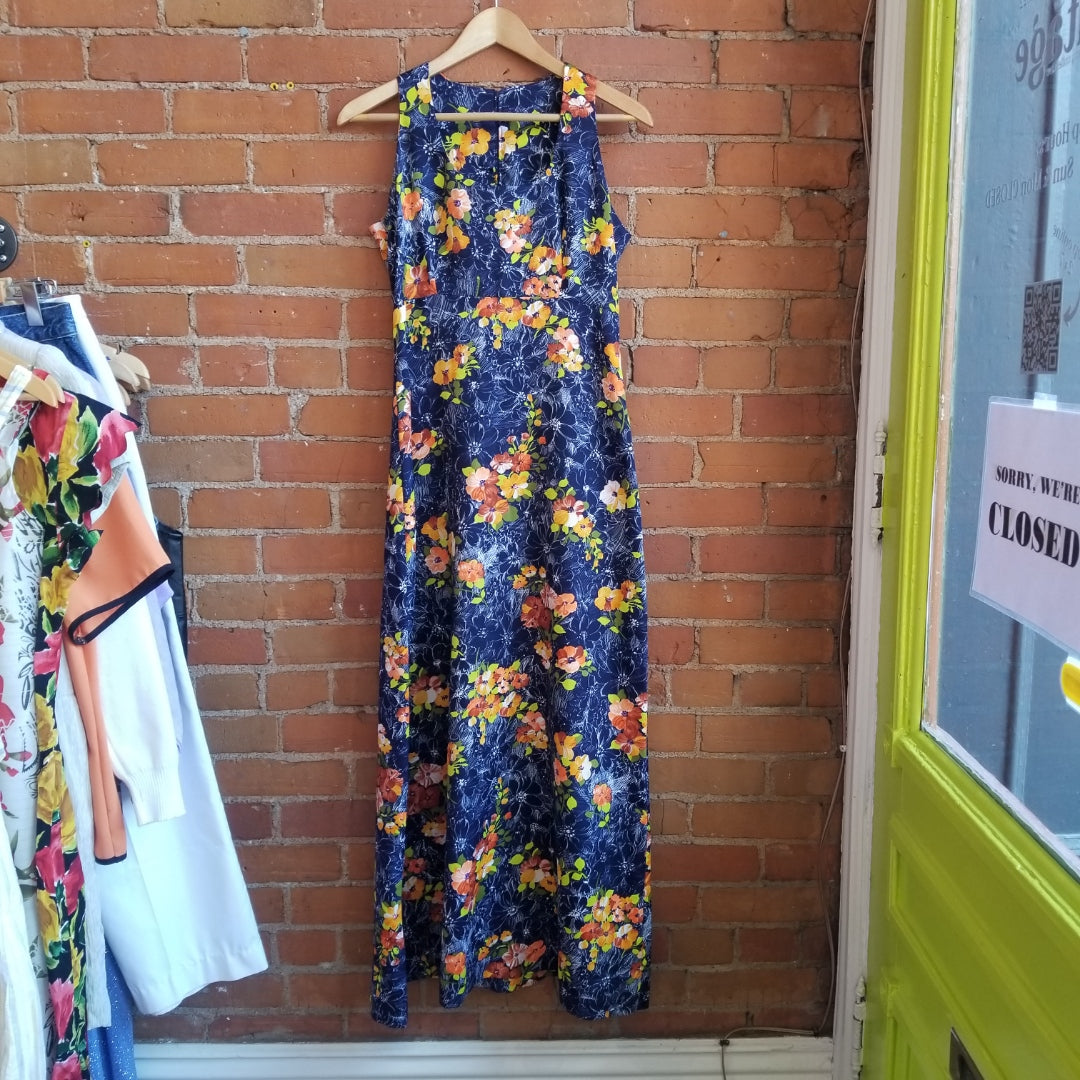 1970s Fashion III by StyleRite Floral Maxi Dress