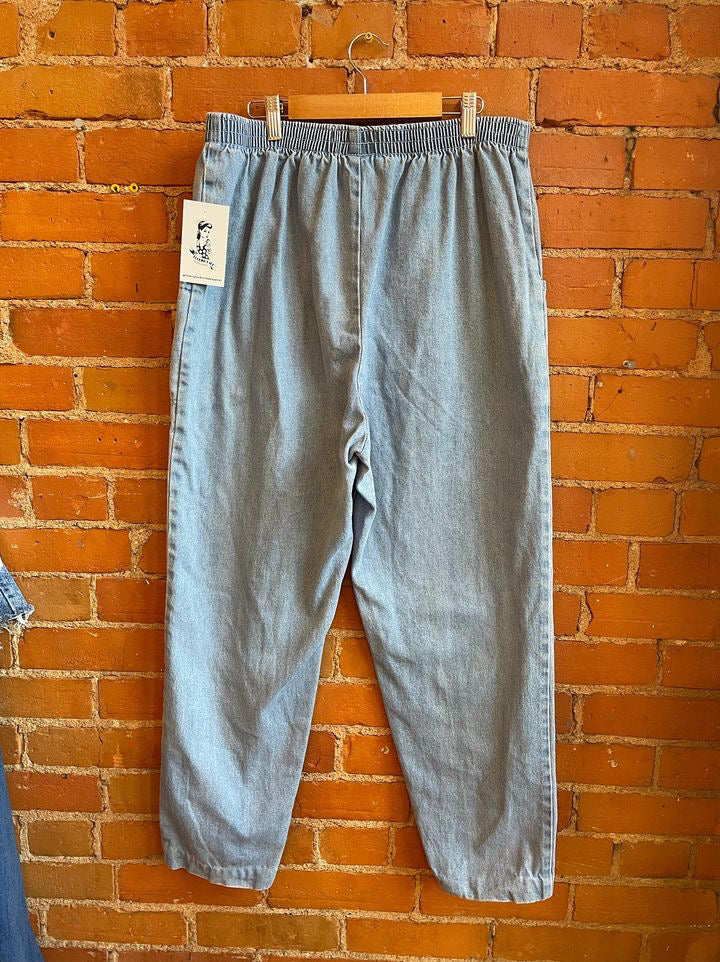 80’s Light Wash Denim Relaxed Fit Pants