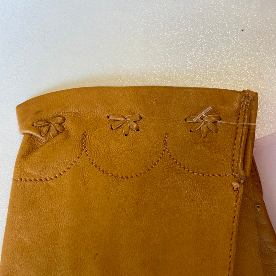 Caramel Brown Leather Gloves